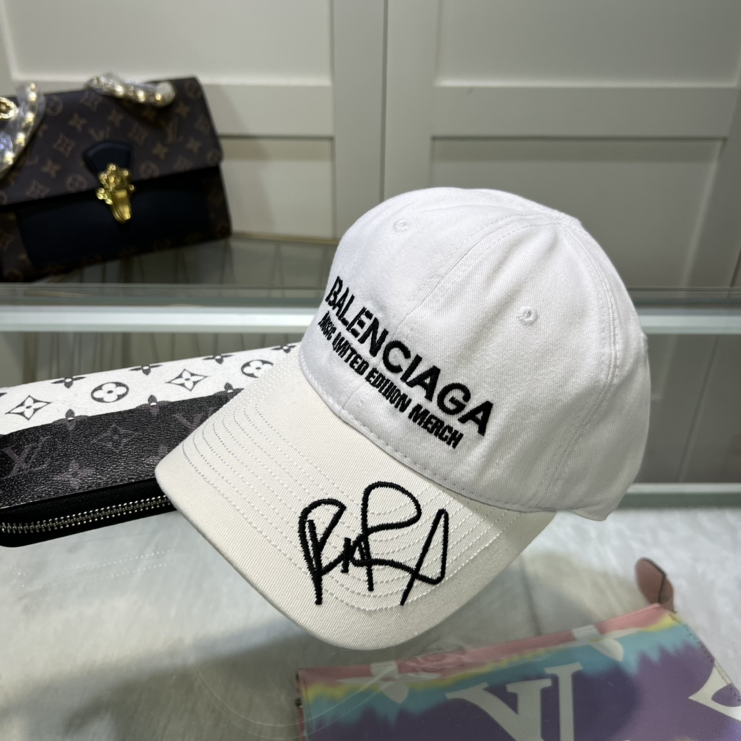 RuPaul x Balenciaga Cap  - everydesigner