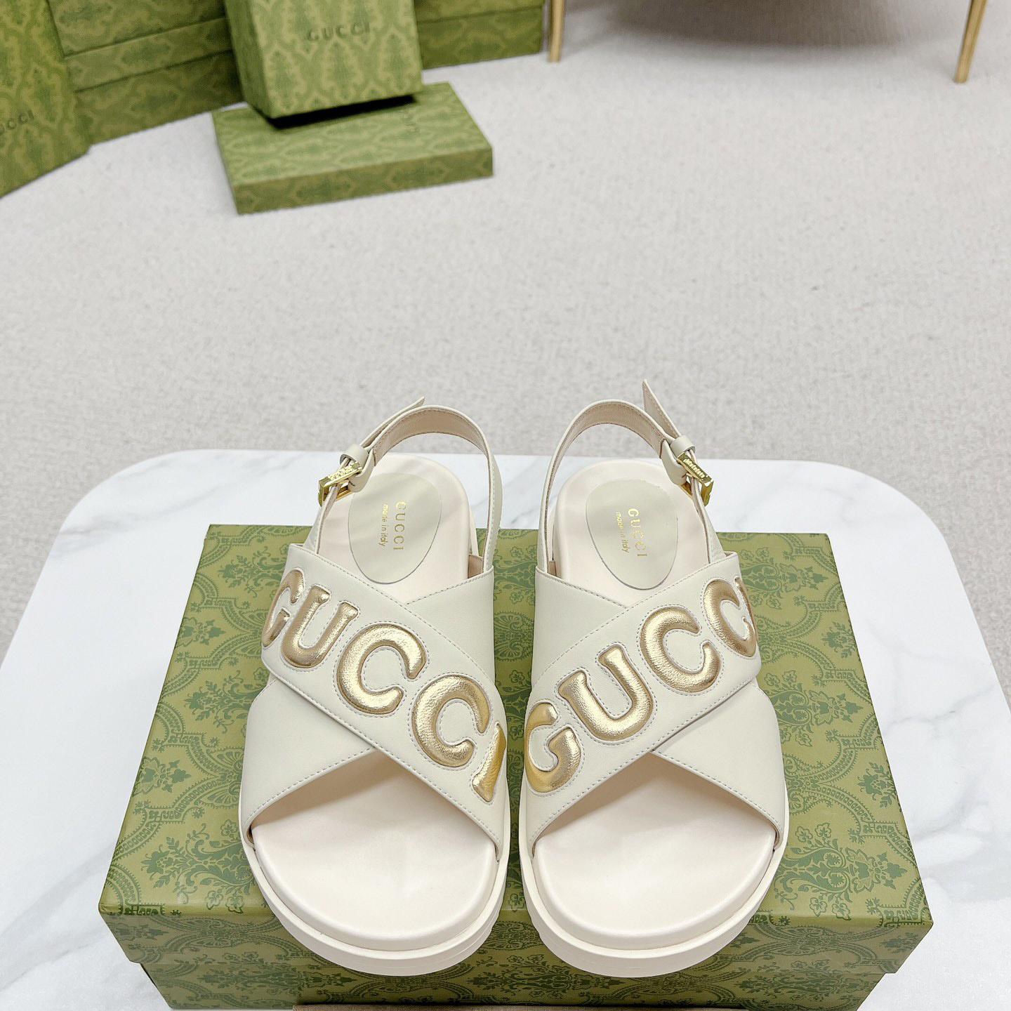 Gucci White Embossed Sandals - everydesigner