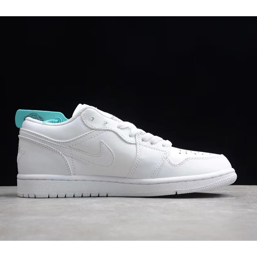 Air Jordan 1 Low Sneaker   553558-170 - everydesigner