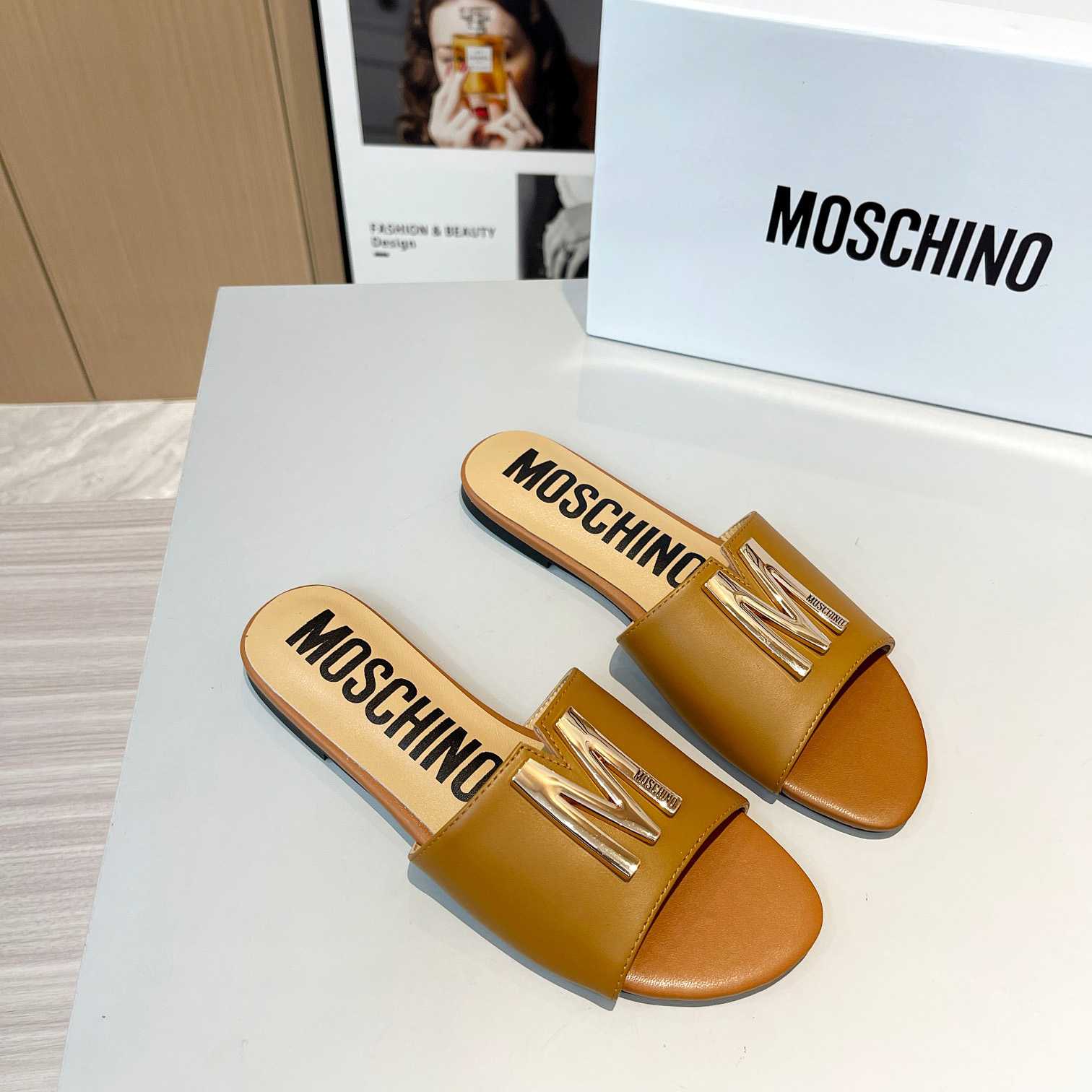 Moschino M Plaque Sandals - everydesigner