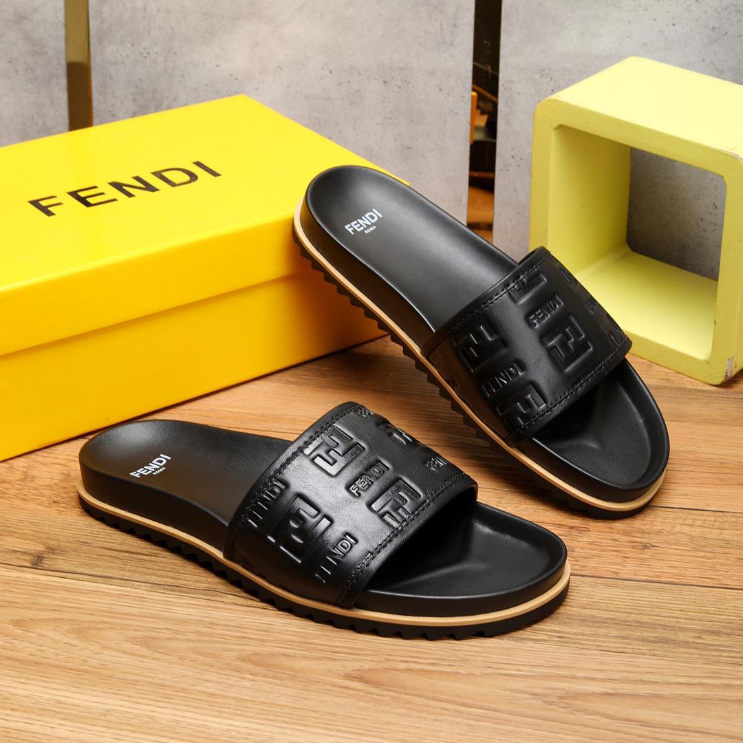 Fendi Black Slides - everydesigner