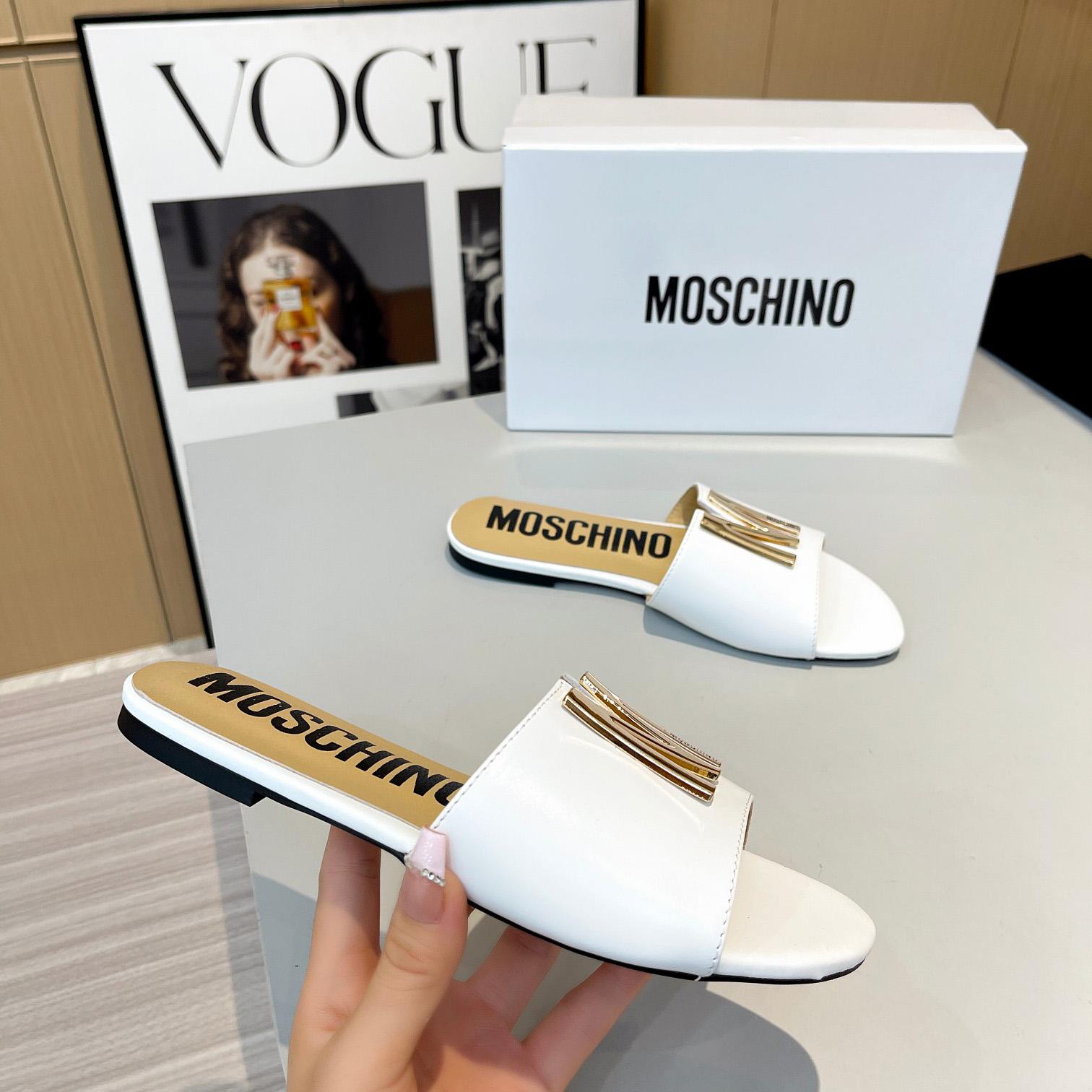 Moschino M Plaque Sandals - everydesigner