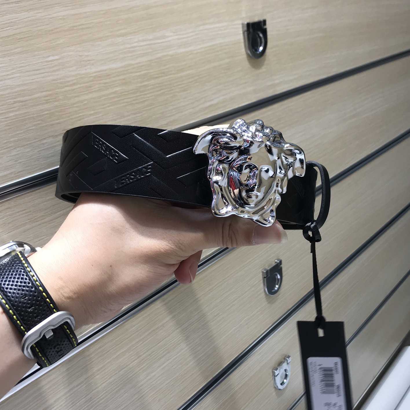 Versace Medusa Leathre Belt 38mm - everydesigner