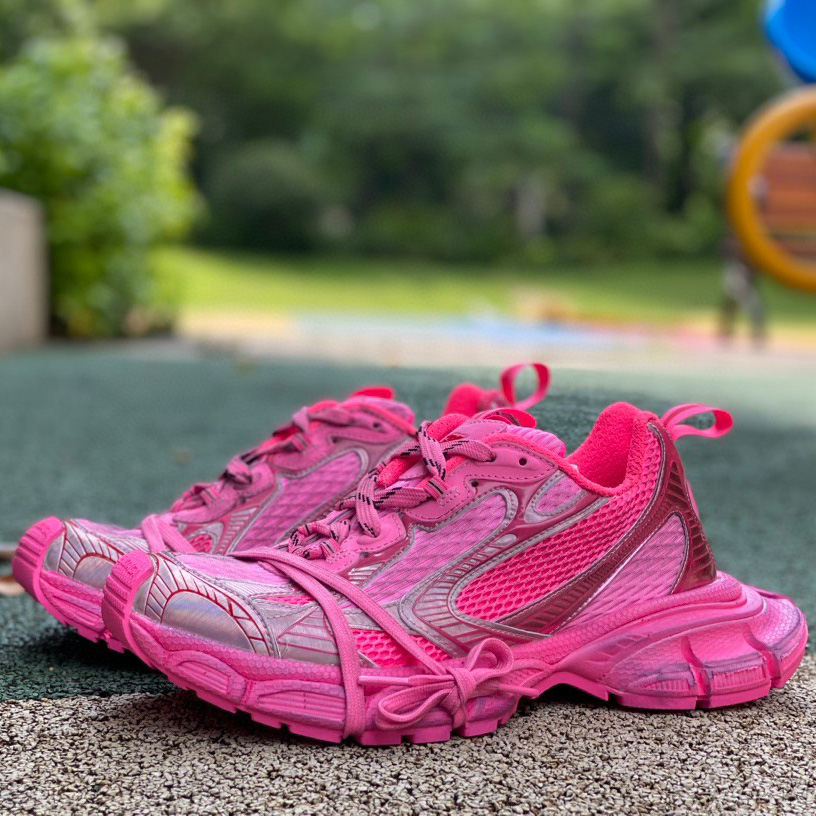 Balenciaga 3XL Sneaker In Pink  - everydesigner