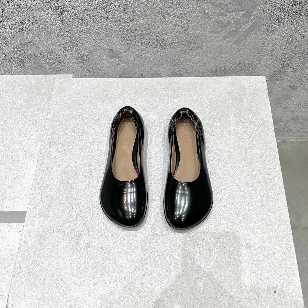 Bottega Veneta Atomic Ballerina Flat - everydesigner