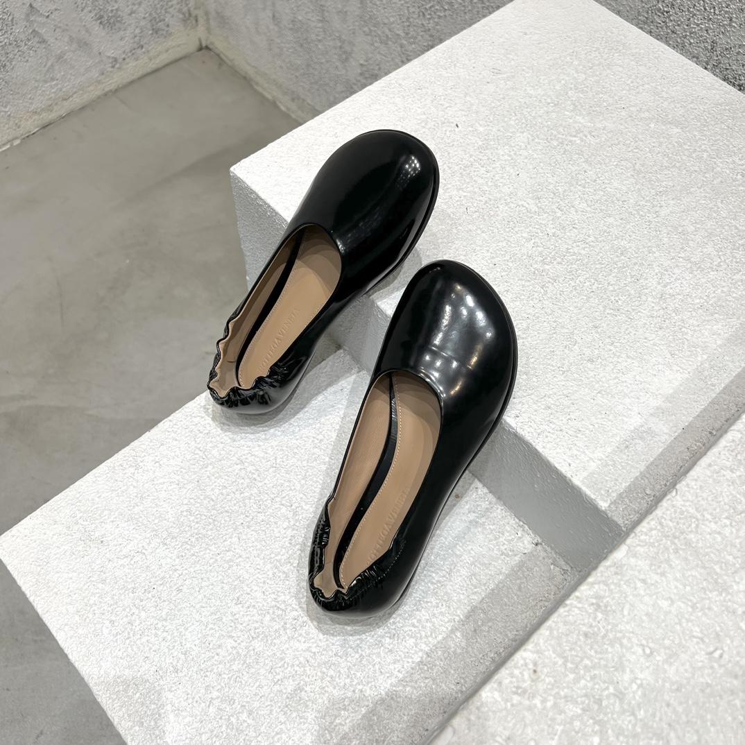 Bottega Veneta Atomic Ballerina Flat - everydesigner