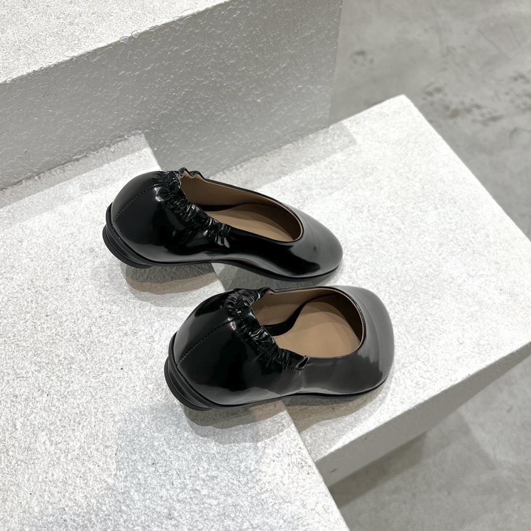 Bottega Veneta Atomic Ballerina Flat - everydesigner