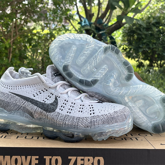 Nike Vapormax 2023 Flyknit Sneakers      DV1678-004 - everydesigner