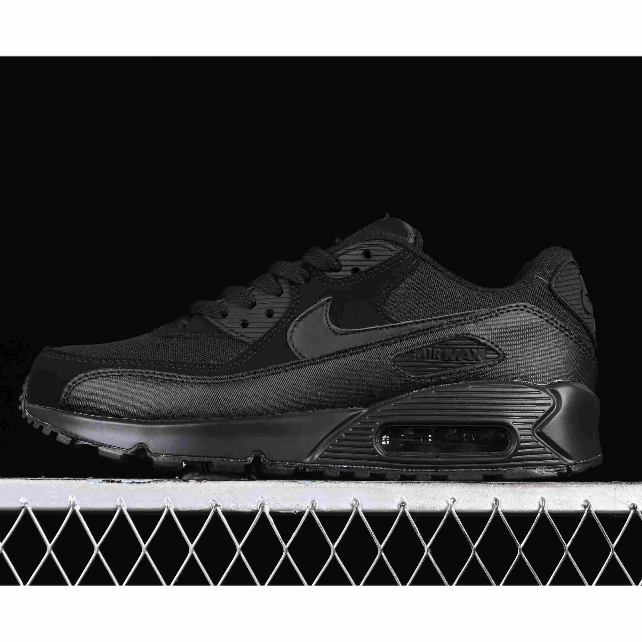 Nike Air Max 90 Sneakers     537384-090 - everydesigner