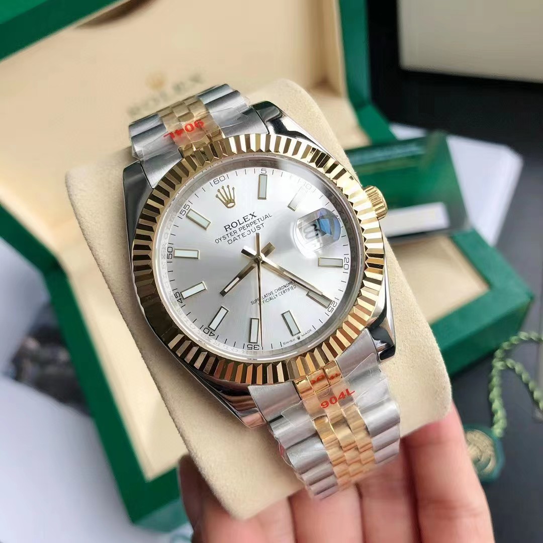 Rolex Datejust Watch - everydesigner