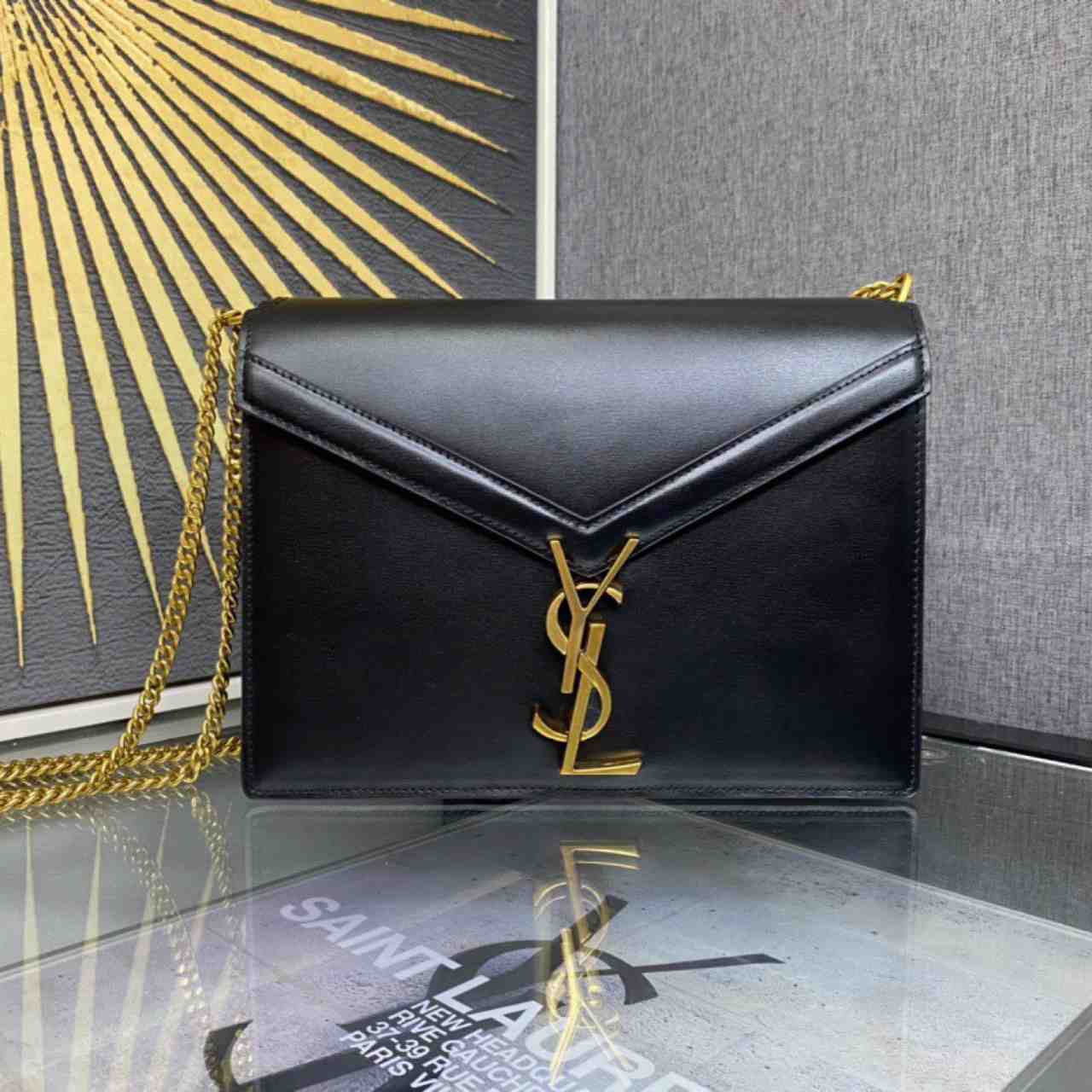 Saint Laurent Black Cassandra Bag (22-16.5-5.5cm) - everydesigner