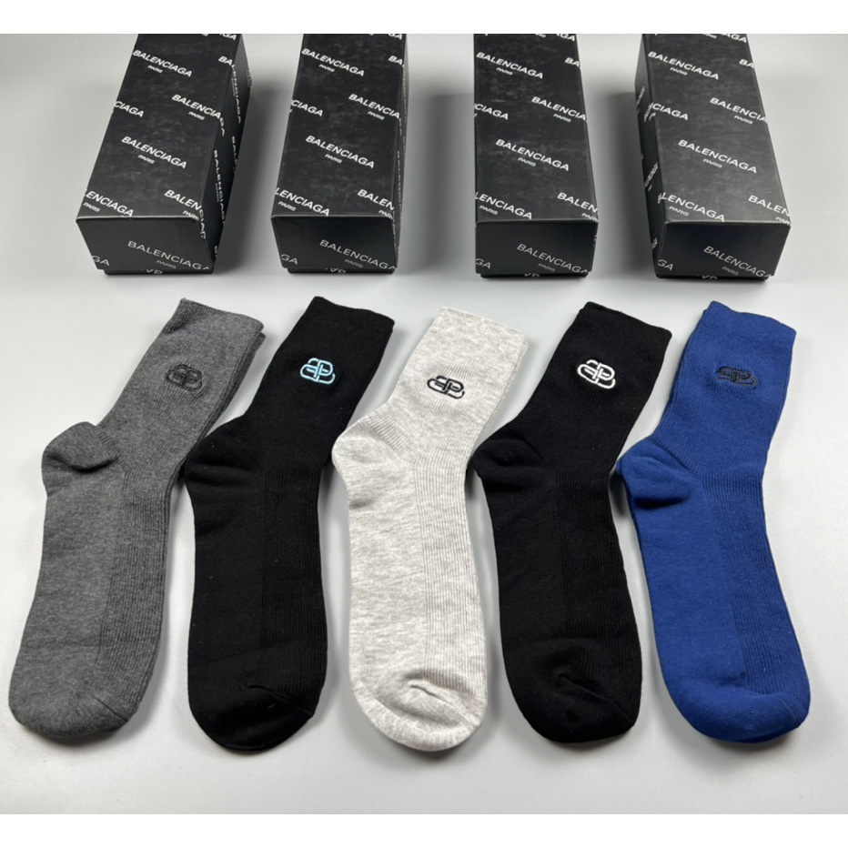 Balenciaga Socks/Box - everydesigner