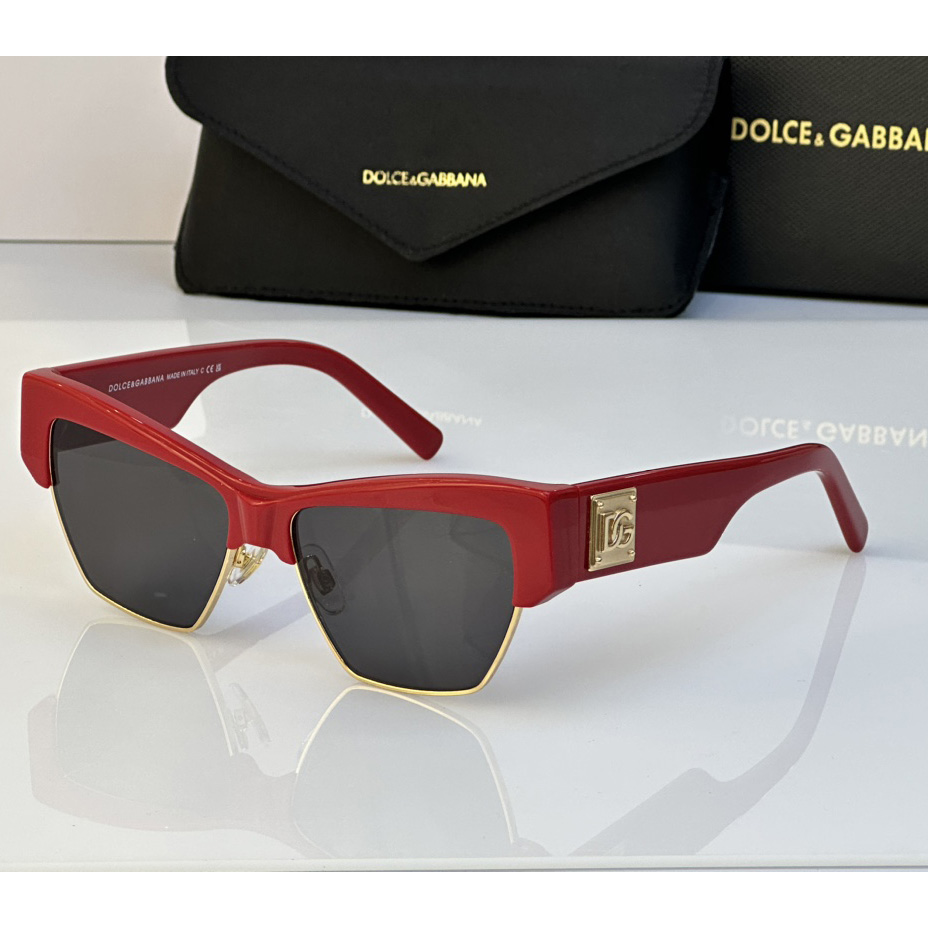 Dolce & Gabbana Logo-plaque Cat-eye Sunglasses   DG4415 - everydesigner