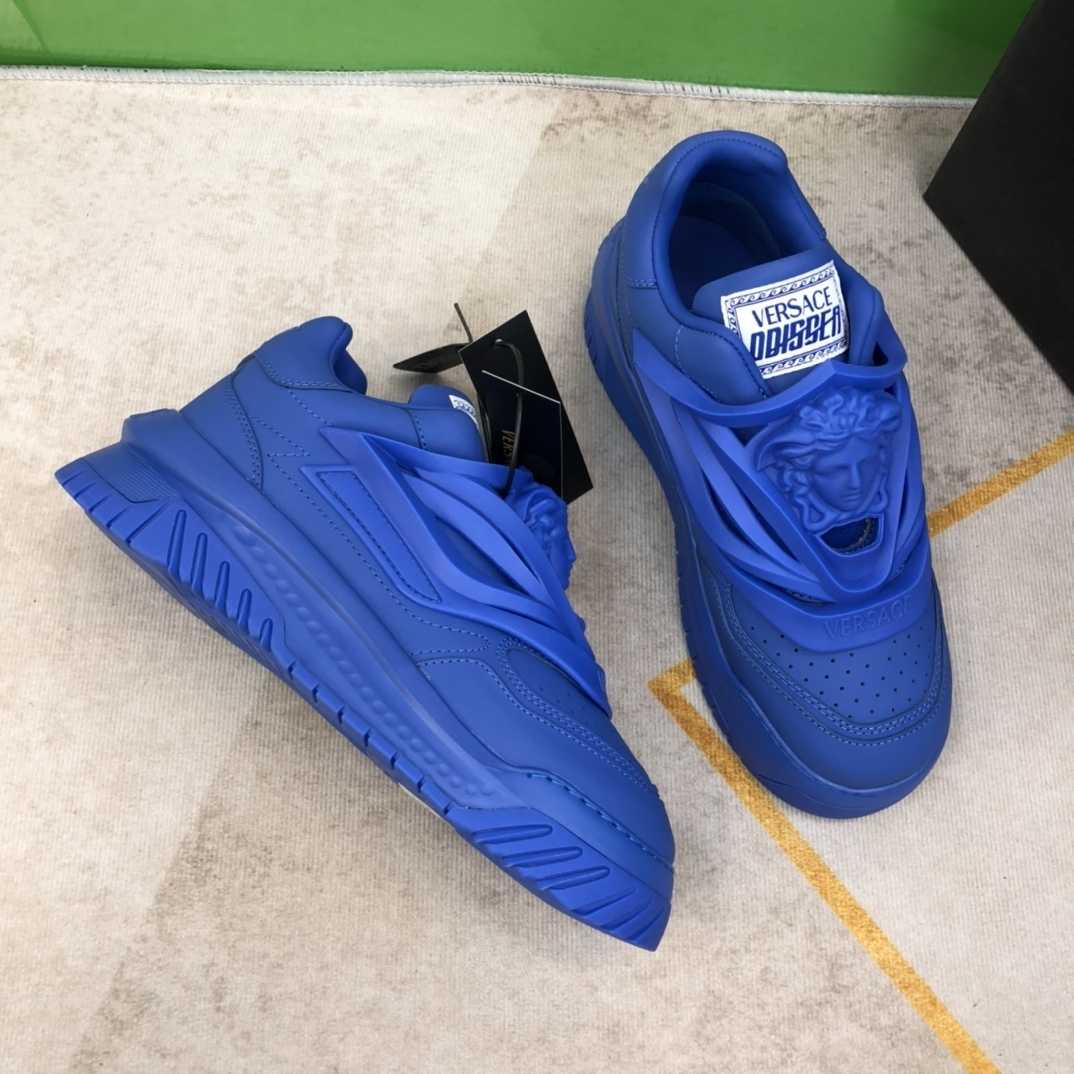 Versace Low-top Sneakers - everydesigner