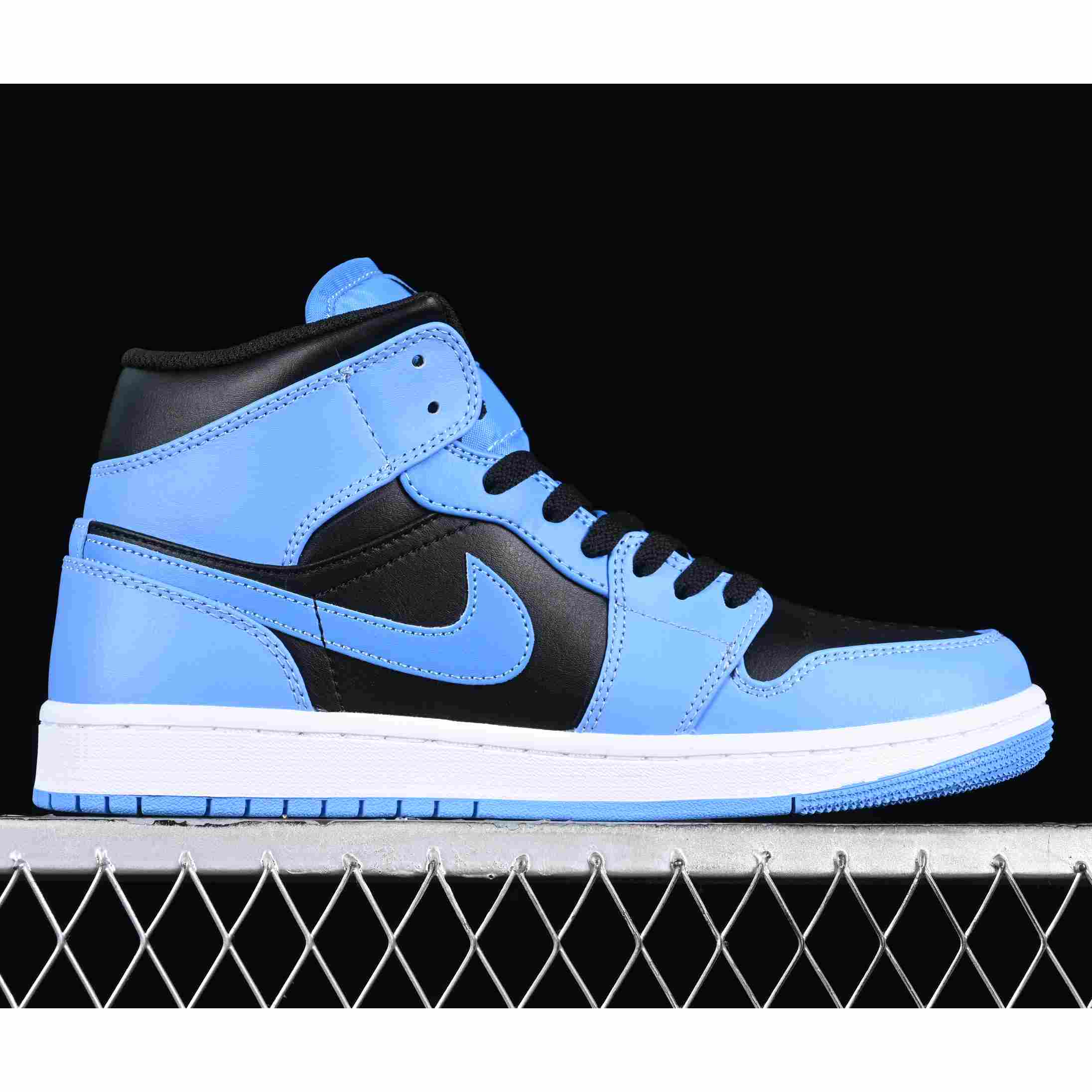 Air Jordan AJ1 Mid Sneaker     DQ8426-401 - everydesigner