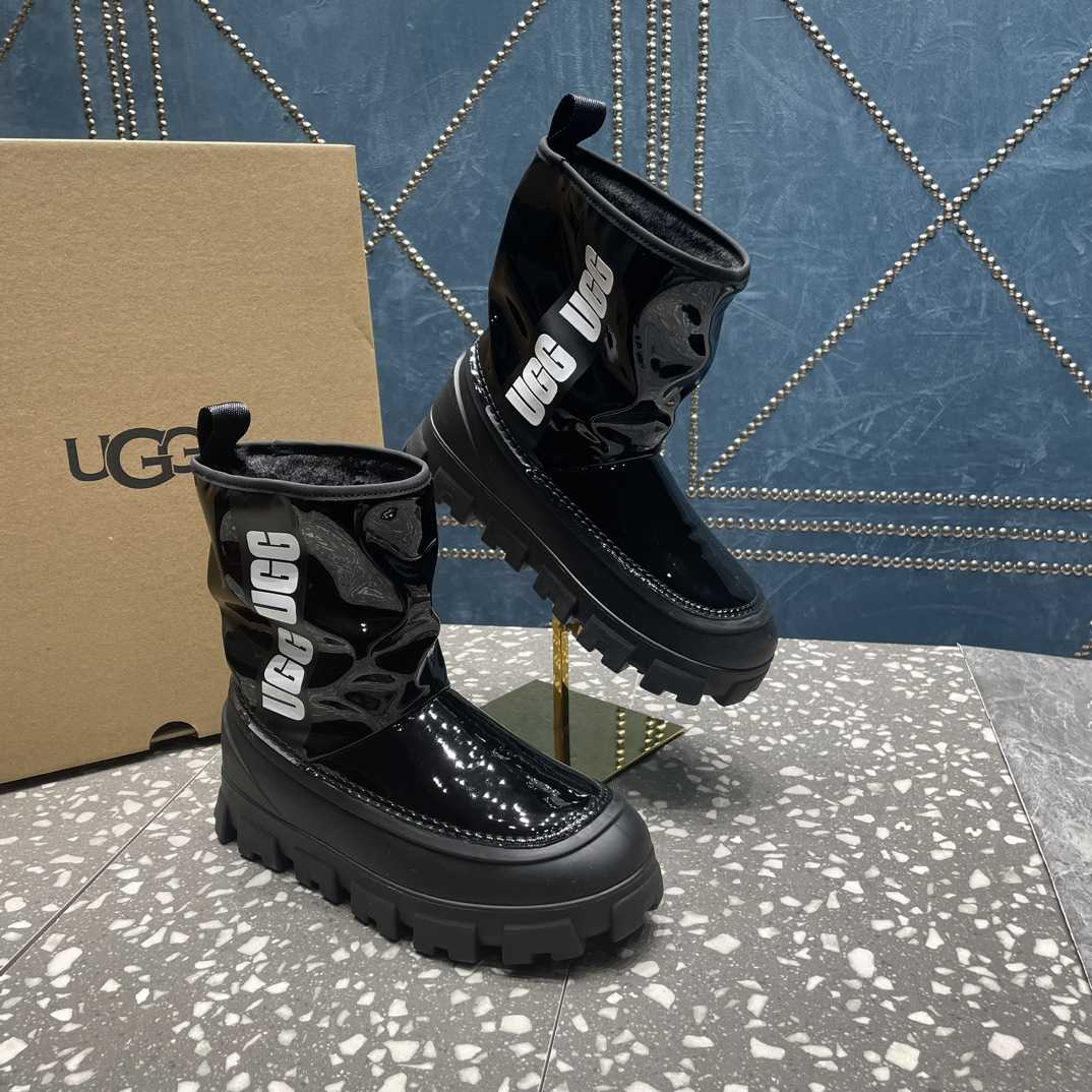 Ugg Classic Brellah Logo-print Boots - everydesigner