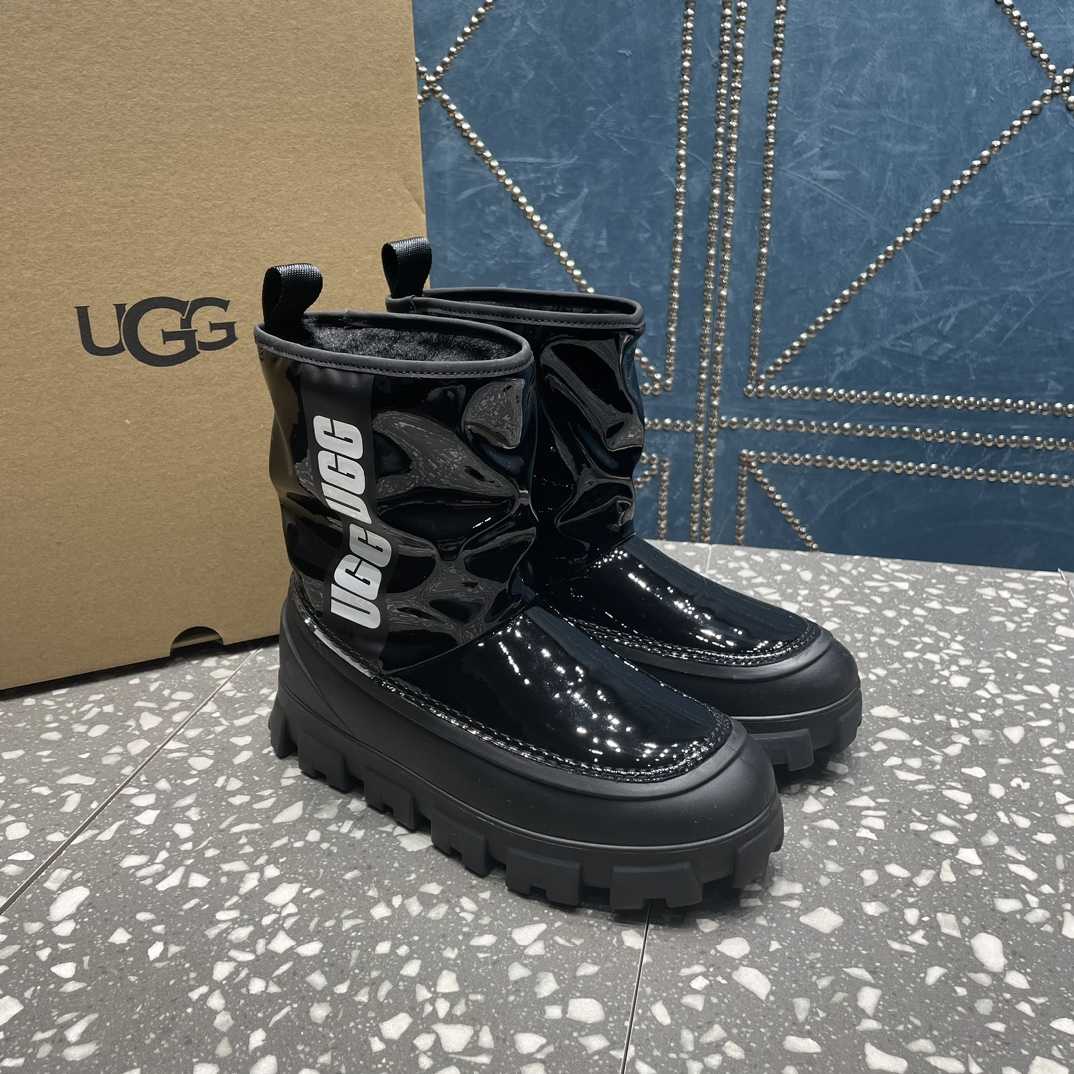 Ugg Classic Brellah Logo-print Boots - everydesigner