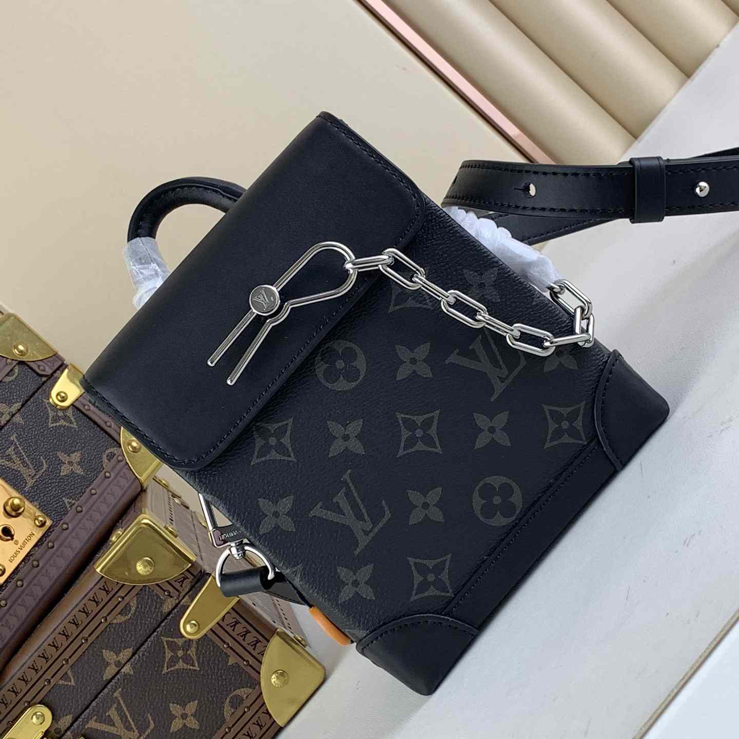 Louis Vuitton Nano Steamer  (15 x 18 x 7 cm) M82774 - everydesigner