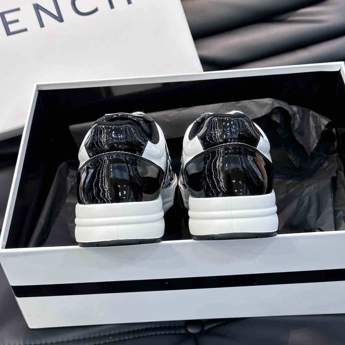 Givenchy G4 Sneakers In Patent Leather - everydesigner