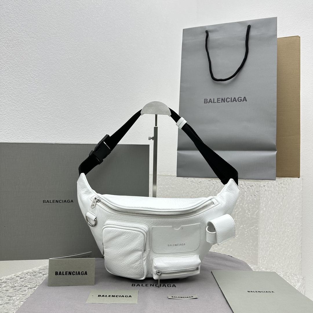 Balenciaga Superbusy Beltpack In White - everydesigner