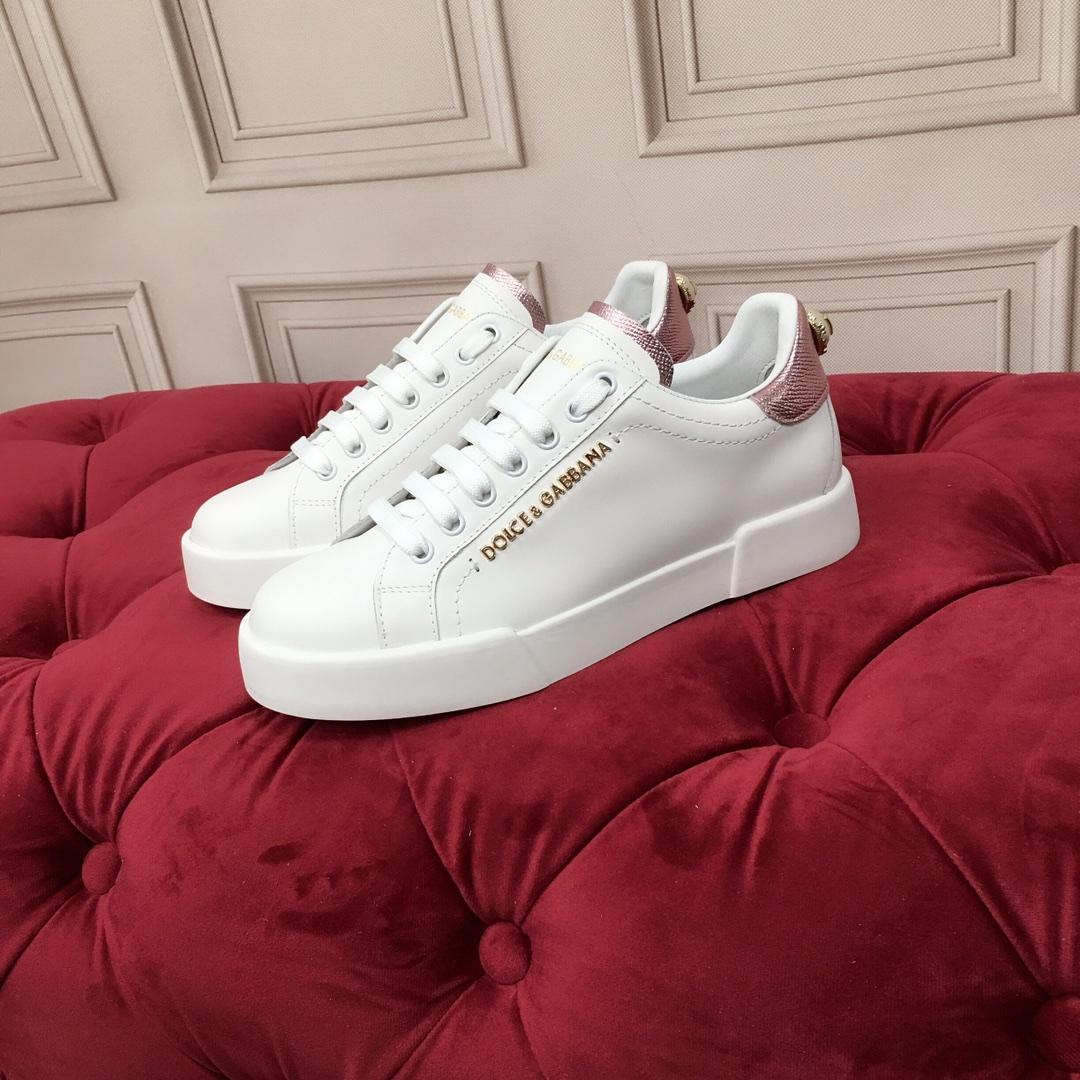 Dolce & Gabbana White Portofino Trainers With Pearl - everydesigner