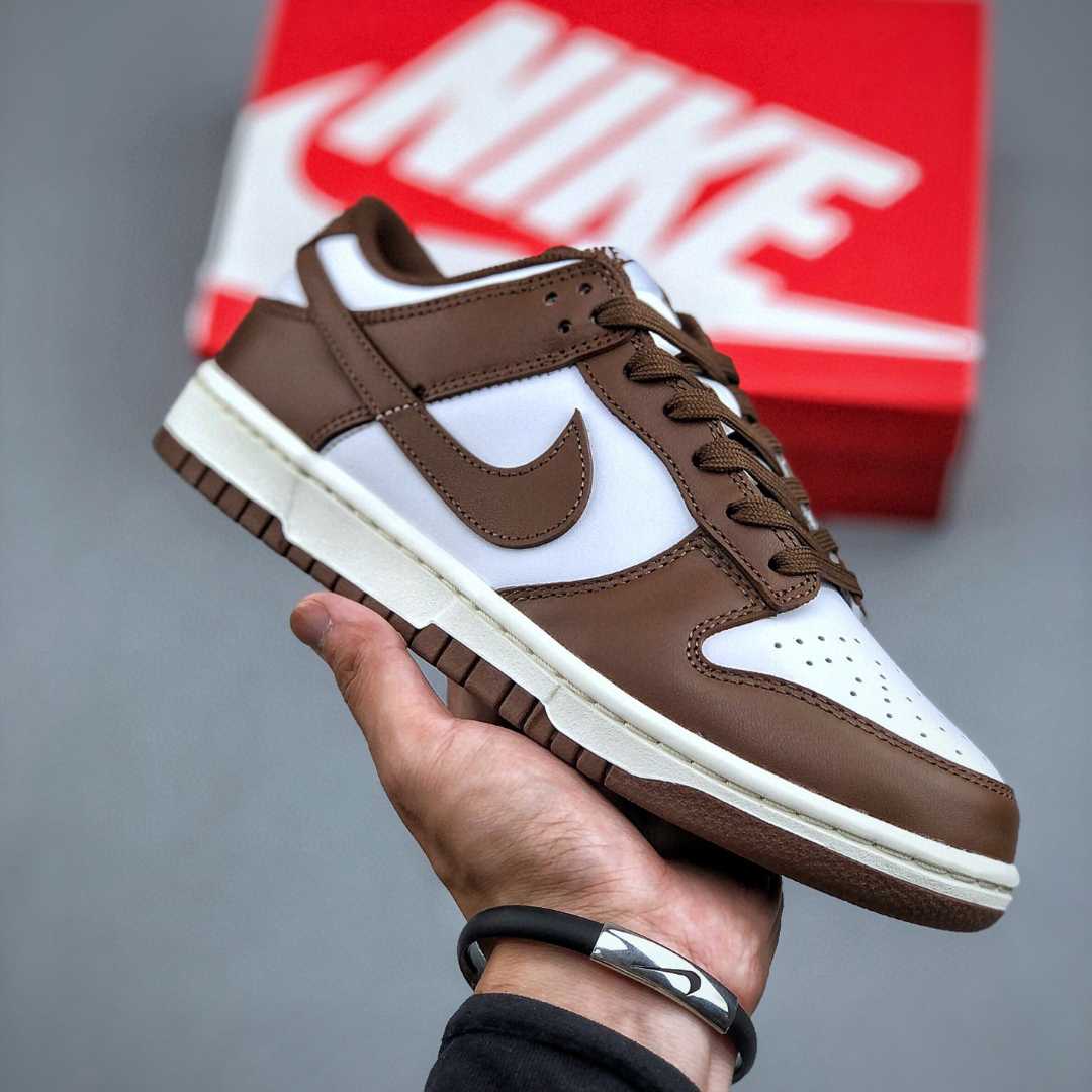 Nike Dunk Low "Cacao Wow" Sneakers      DD1503-124 - everydesigner