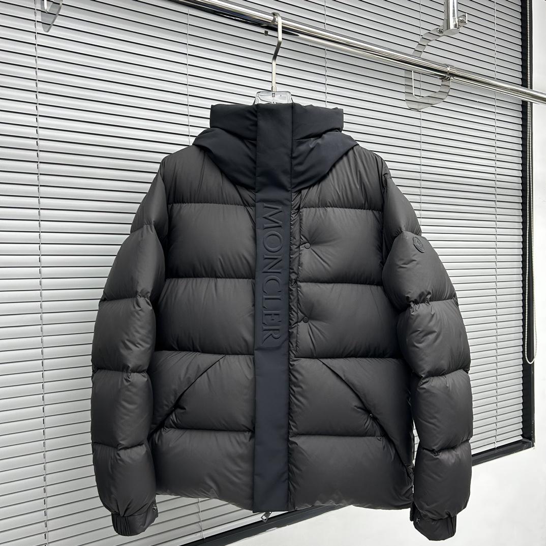 Moncler Maderia Logo-embossed Padded Jacket - everydesigner