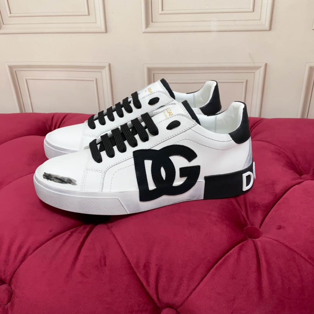 Dolce & Gabbana Portofino Vintage Calfskin Sneakers - everydesigner