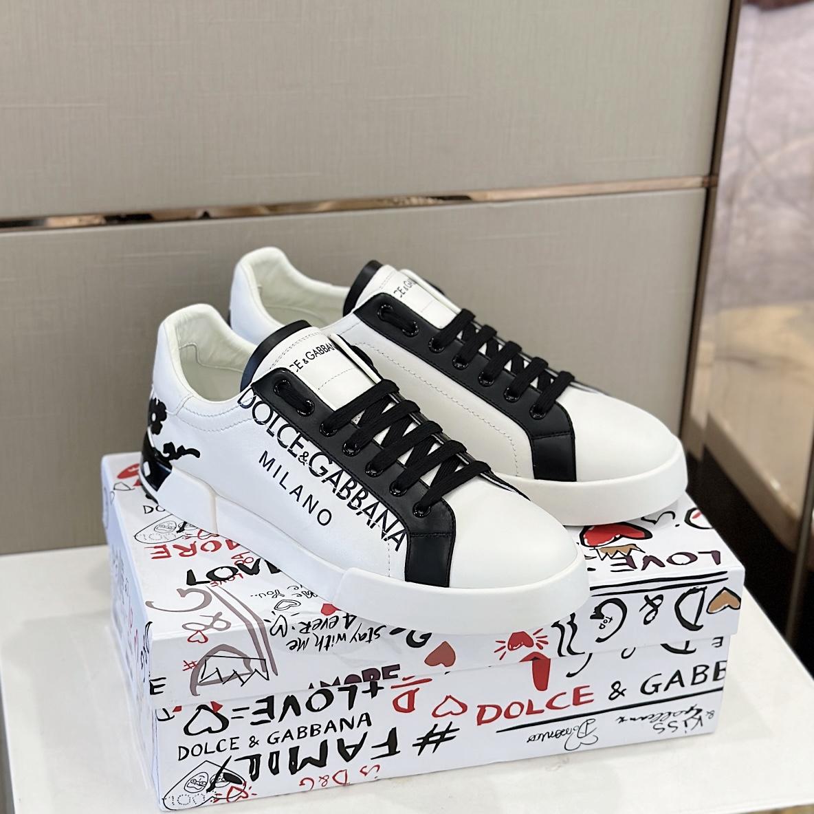 Dolce & Gabbana Portofino Sneakers - everydesigner