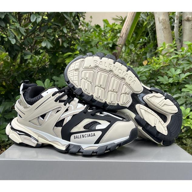 Balenciaga Track Sneaker In Beige And Black Mesh And Nylon - everydesigner