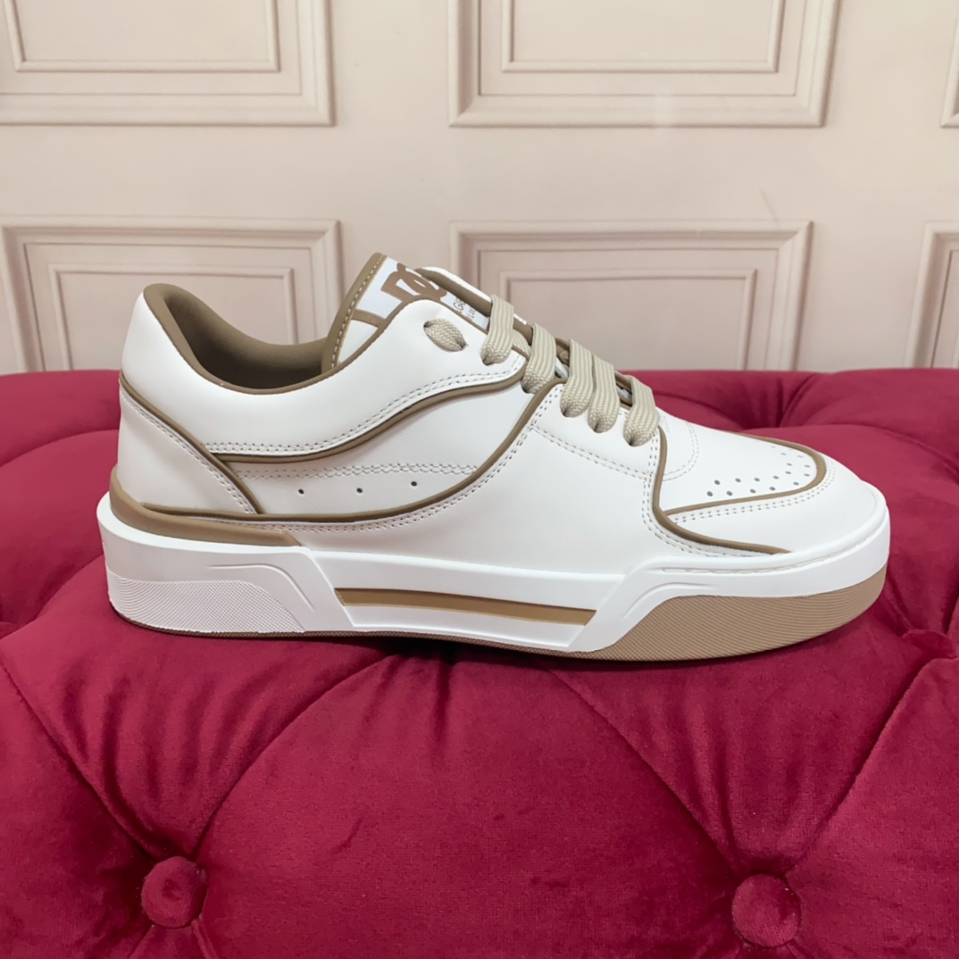 Dolce & Gabbana White New Roma Sneakers - everydesigner