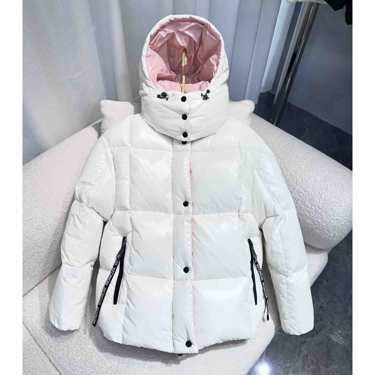 Moncler Parana Short Down Jacket - everydesigner