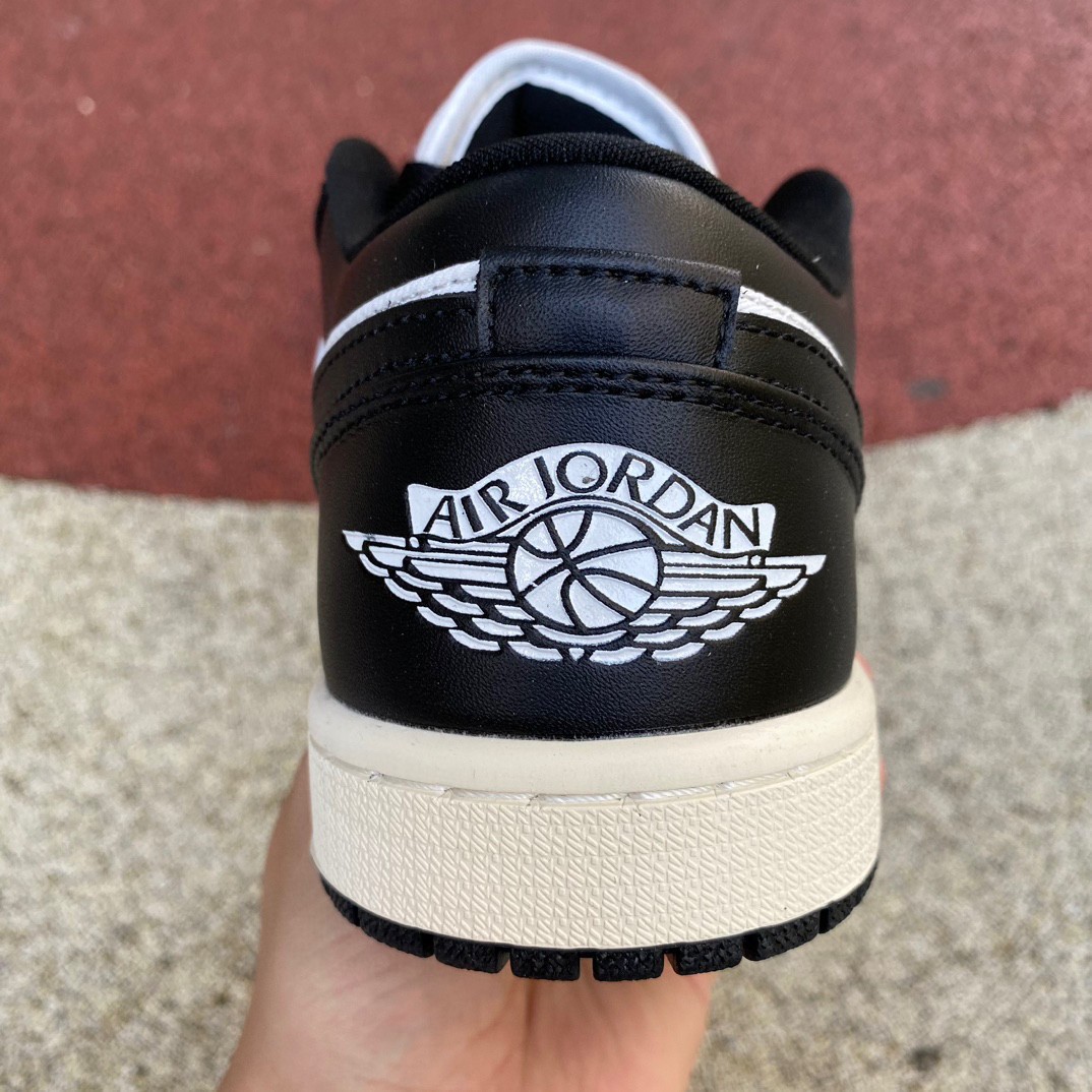 Air Jordan 1 Low WMNS “Vintage Panda” Sneaker     FB9893-101 - everydesigner