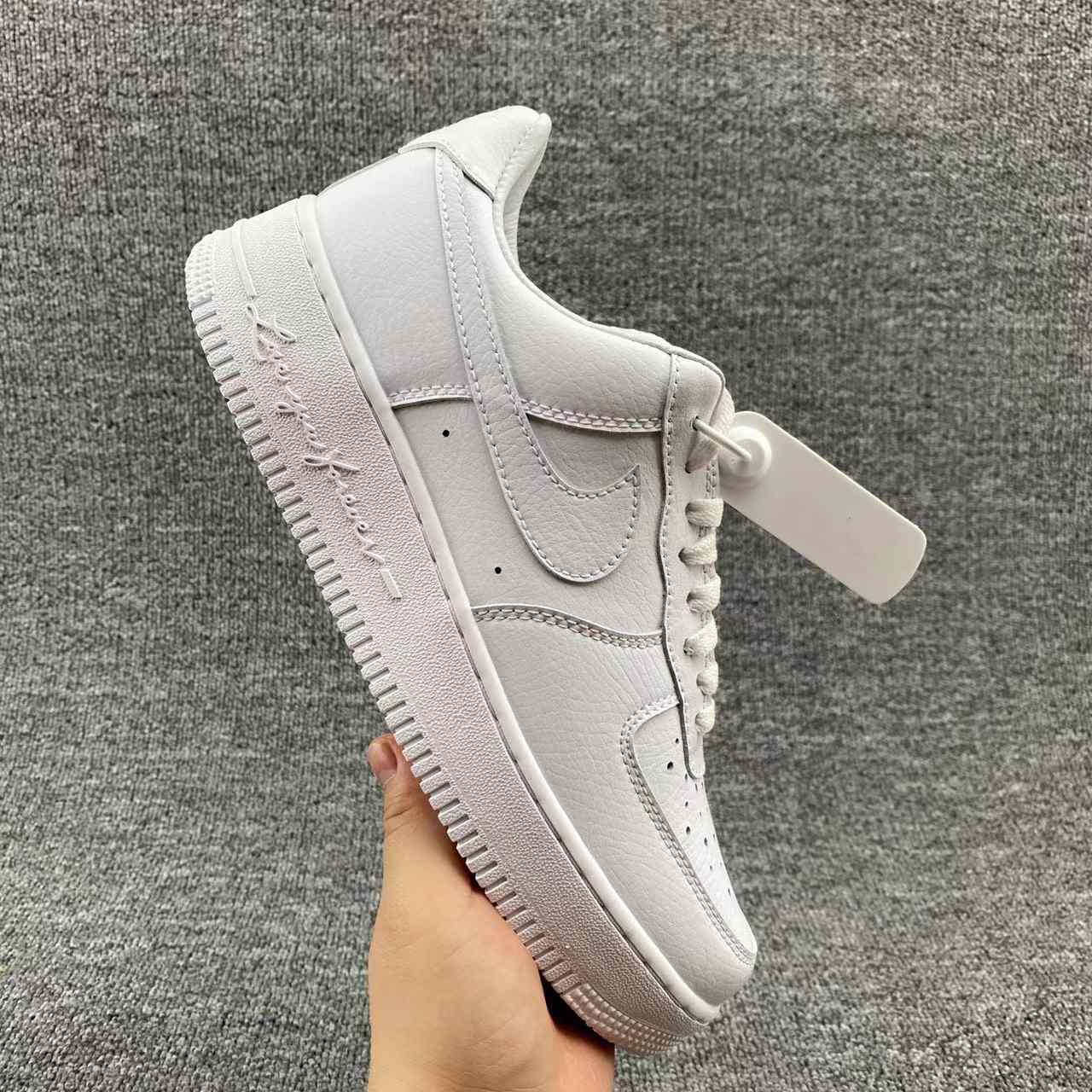 Nike Air Force 1 Sneaker      CZ8065-100 - everydesigner