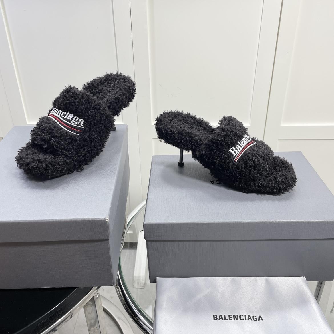 Balenciaga Furry Sandals In Black - everydesigner