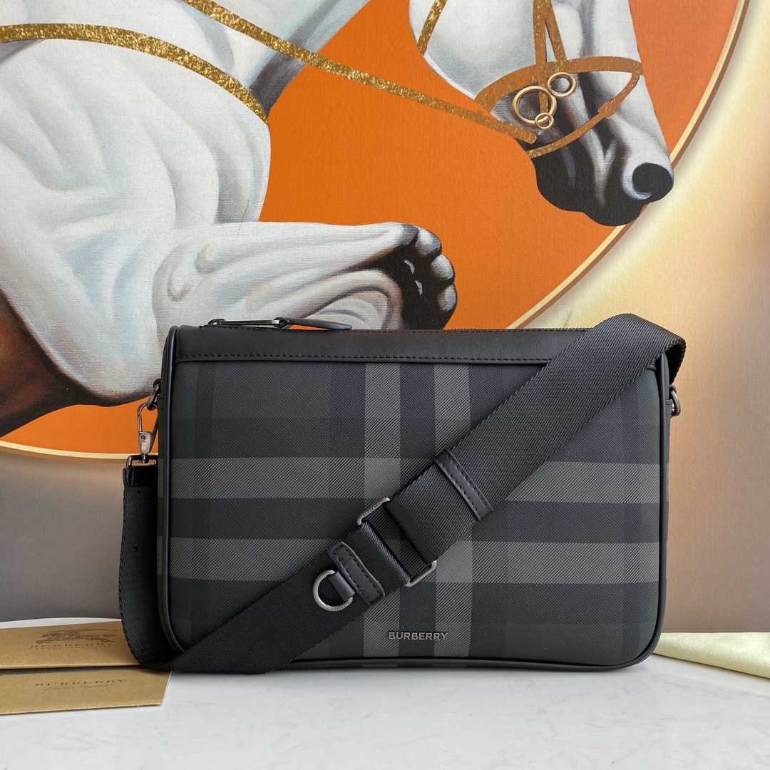 Burberry Leather Rambler Bag - everydesigner