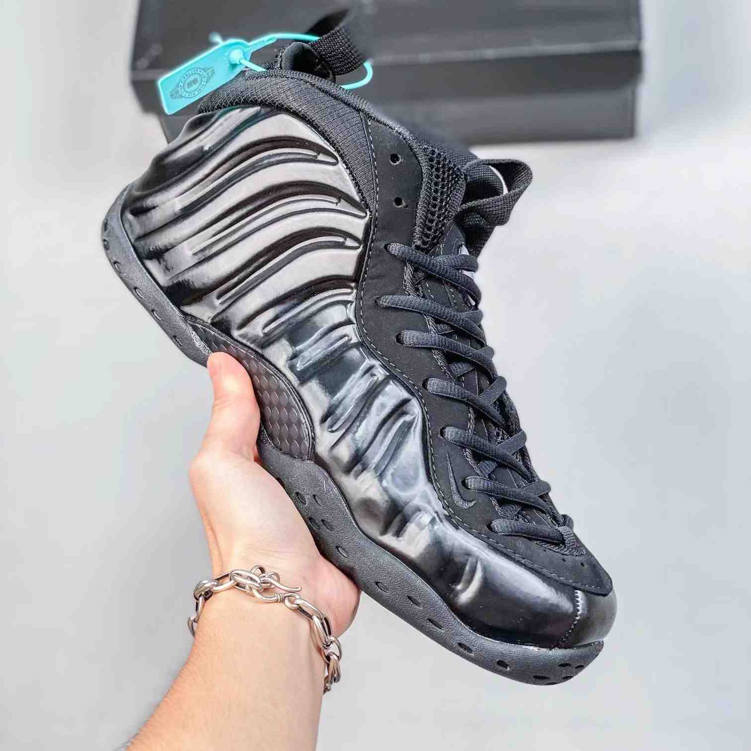 Nike Air Foamposite Pro Sneakers     jxd022a24 - everydesigner