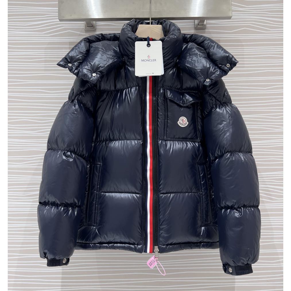 Moncler Montbeliard Short Down Jacket - everydesigner