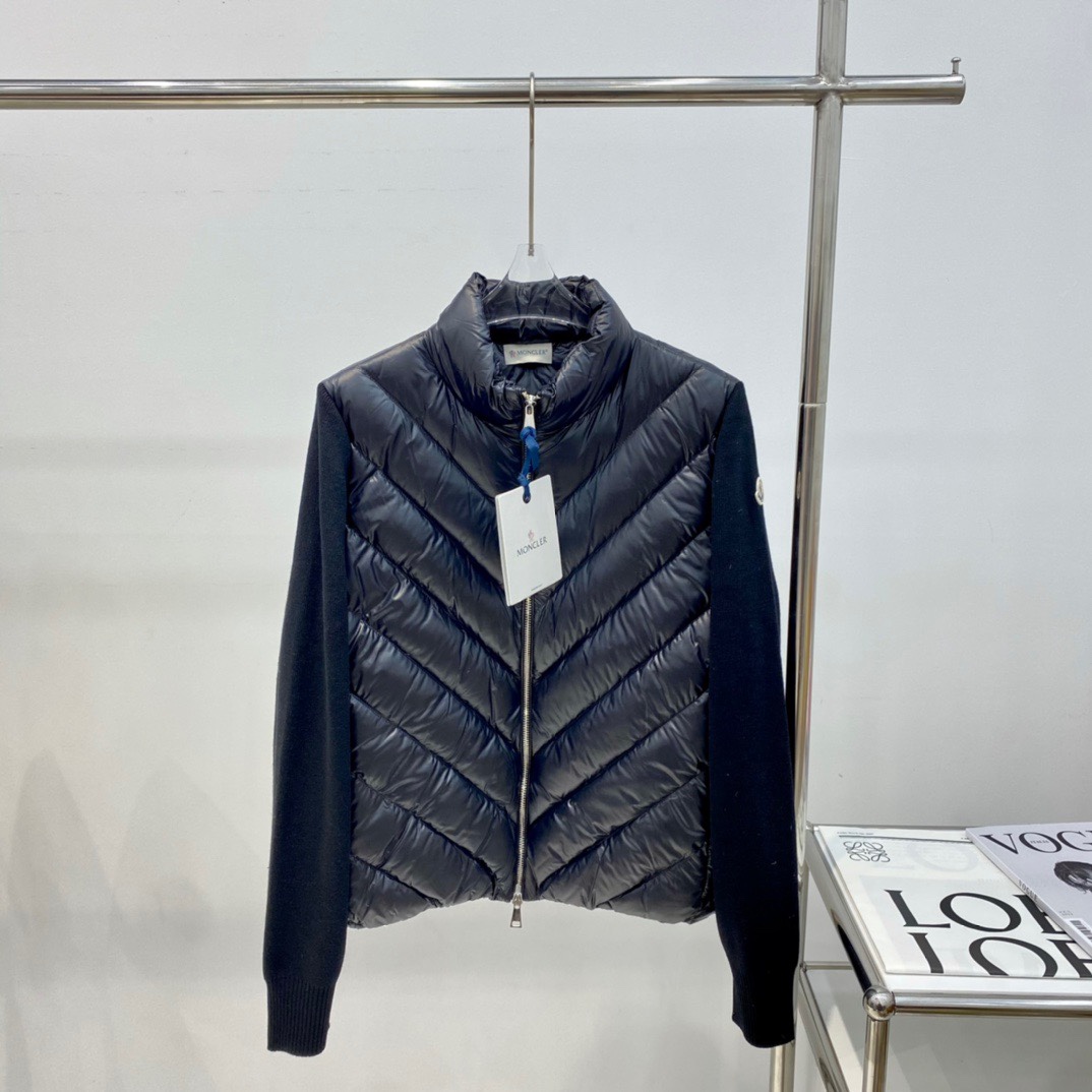 Moncler Panelled Puffer Jacket - everydesigner