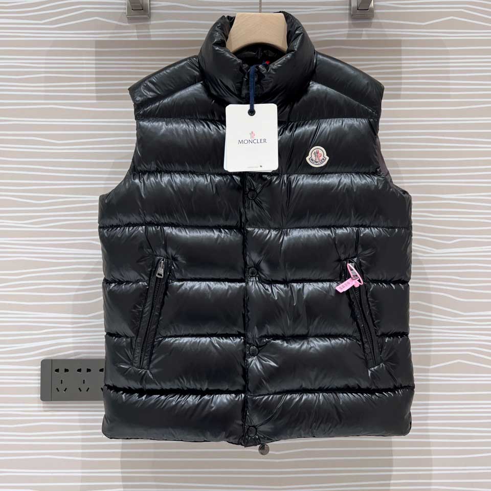 Moncler Tibb Down Vest - everydesigner