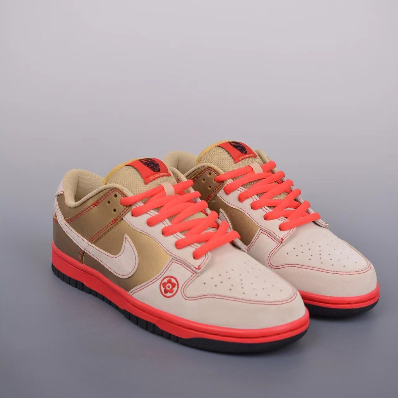 Nike SB ZOOM Dunk Low Sneakers     304292 771698 - everydesigner