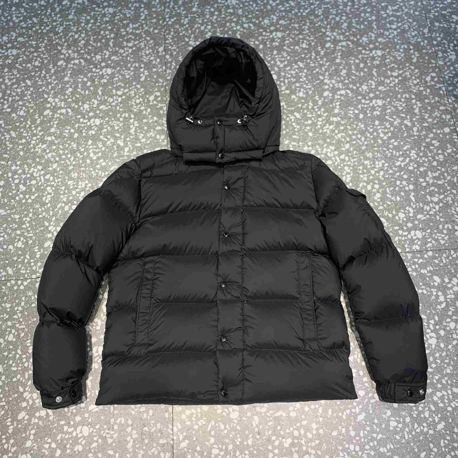 Moncler Vezere Short Down Jacket - everydesigner