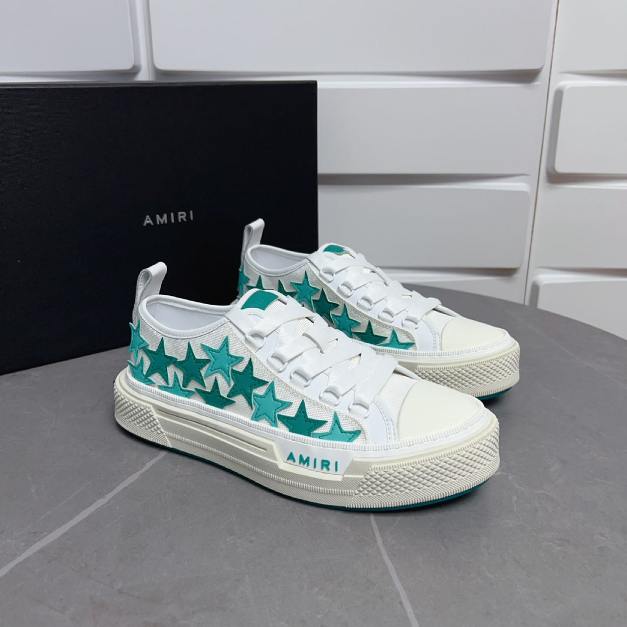 Amiri Stars Court Low Sneakers - everydesigner