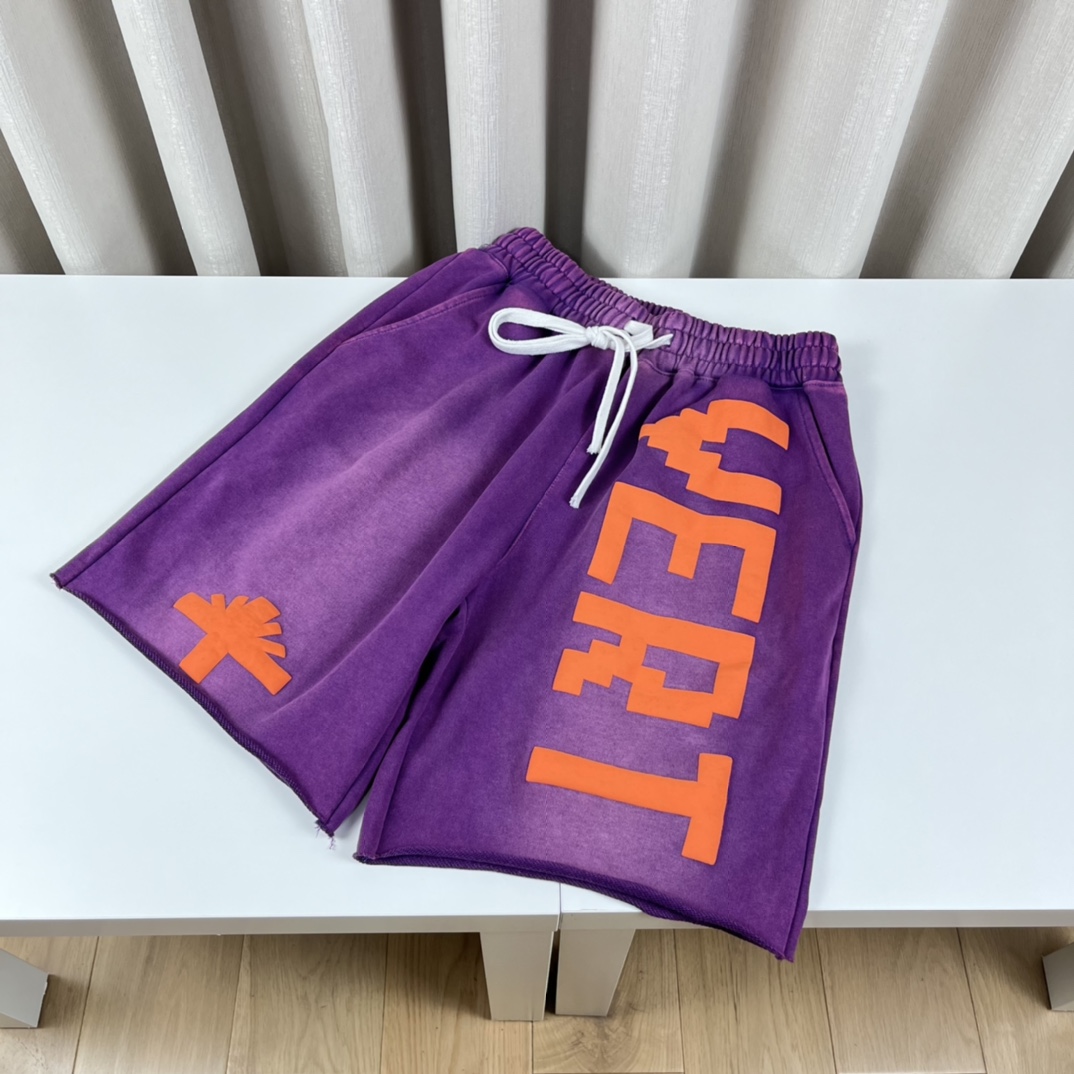 Vertabrae Sweatshorts - everydesigner