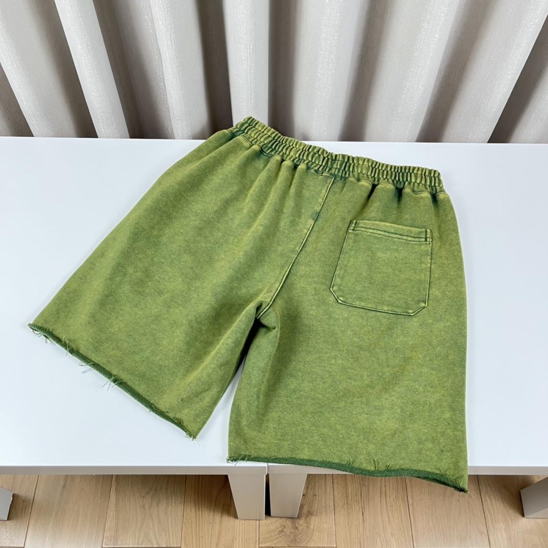 Vertabrae Sweatshorts - everydesigner