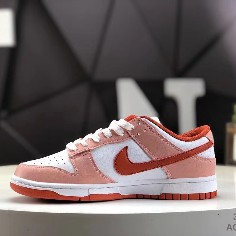 Nike Dunk Low  Sneakers     FQ8876-618 - everydesigner