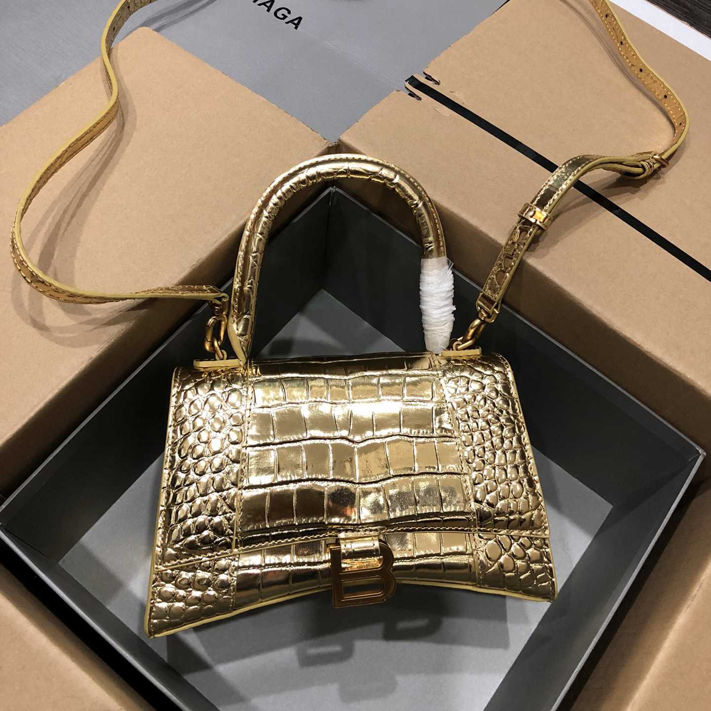 Balenciaga Hour Top Handle Xs Bag  19cm - everydesigner