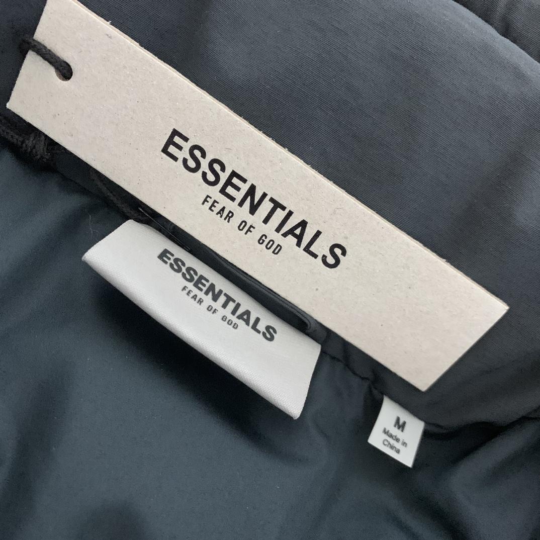 Fear Of God Essential Puffer Jacket - everydesigner