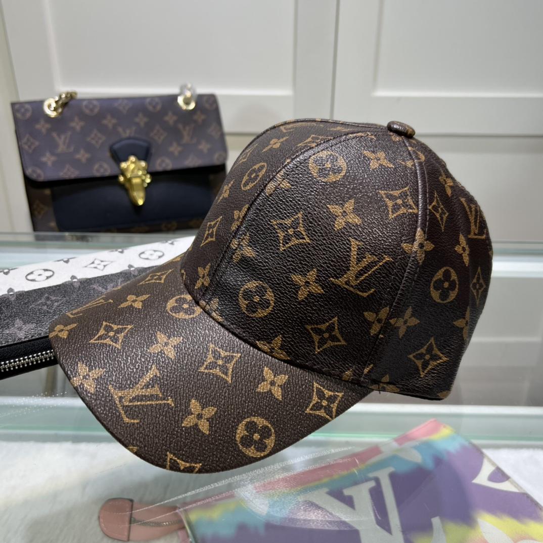 Louis Vuitton Monogram Cap - everydesigner