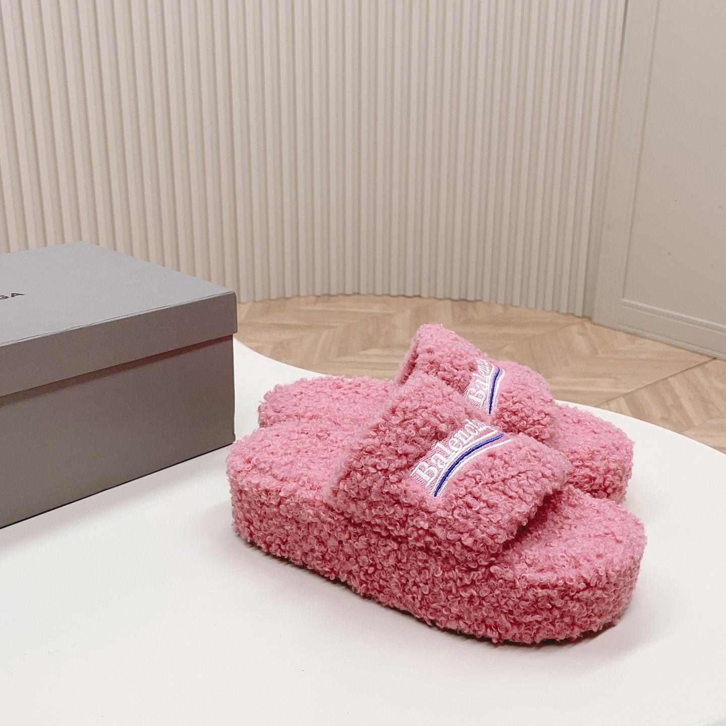 Balenciaga Furry Platform Sandal In Pink - everydesigner